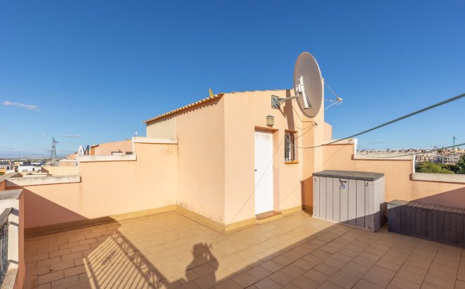 Resale - Quad House -
Orihuela Costa - PAU 8