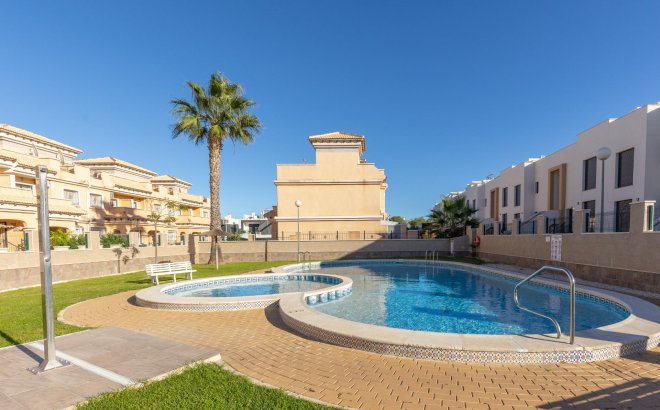 Resale - Quad House -
Orihuela Costa - PAU 8