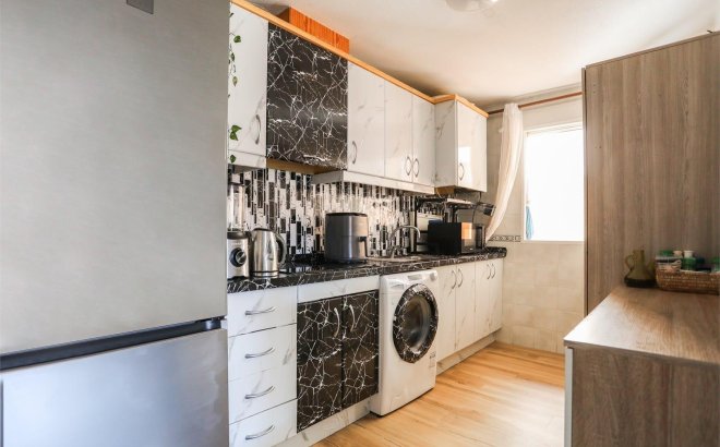 Resale - Apartment -
Orihuela Costa - Playa Flamenca