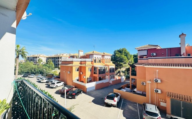 Resale - Apartment -
Orihuela Costa - Playa Flamenca