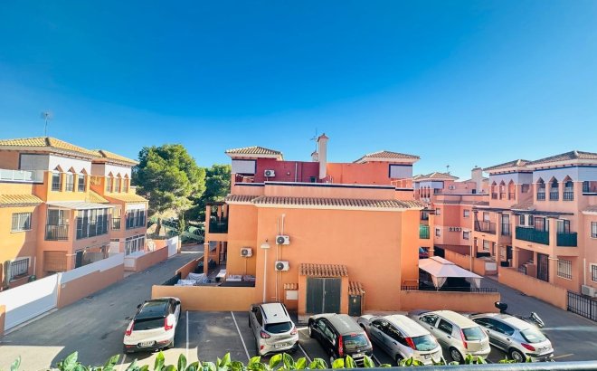 Resale - Apartment -
Orihuela Costa - Playa Flamenca