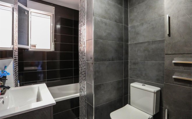 Resale - Apartment -
Orihuela Costa - Playa Flamenca