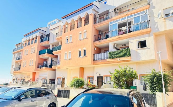 Resale - Apartment -
Orihuela Costa - Playa Flamenca