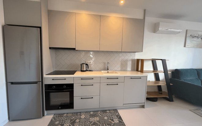 Resale - Apartment -
San Miguel de Salinas - Inland