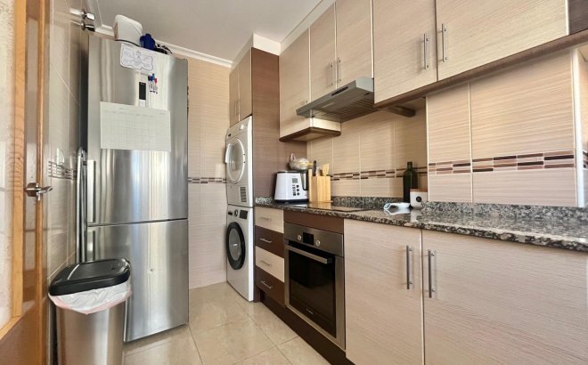 Resale - Apartment -
Torrevieja - Centro