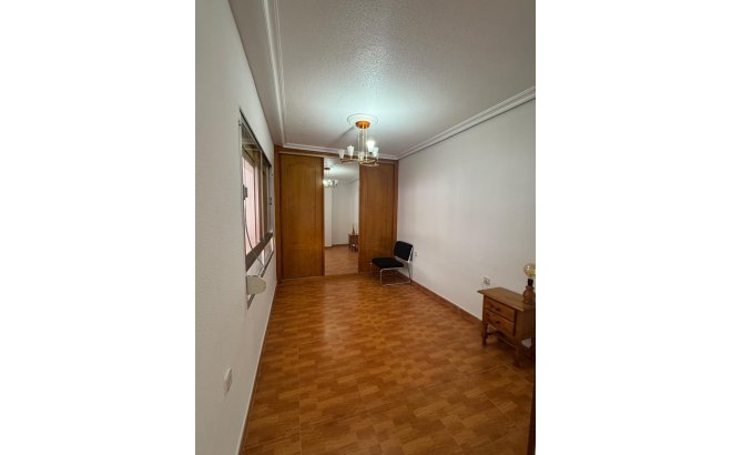 Resale - Penthouse -
Torrevieja - Playa de los Locos