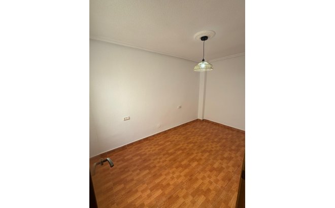 Resale - Penthouse -
Torrevieja - Playa de los Locos