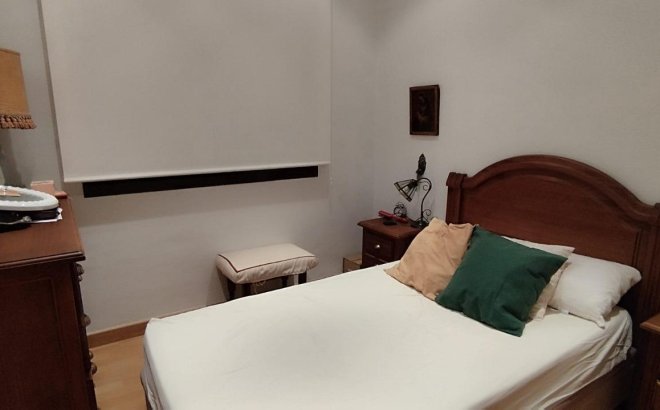 Revente - Appartement -
Torrevieja