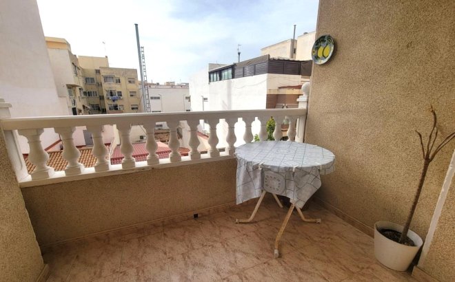 Resale - Apartment -
Torrevieja - Playa del Cura
