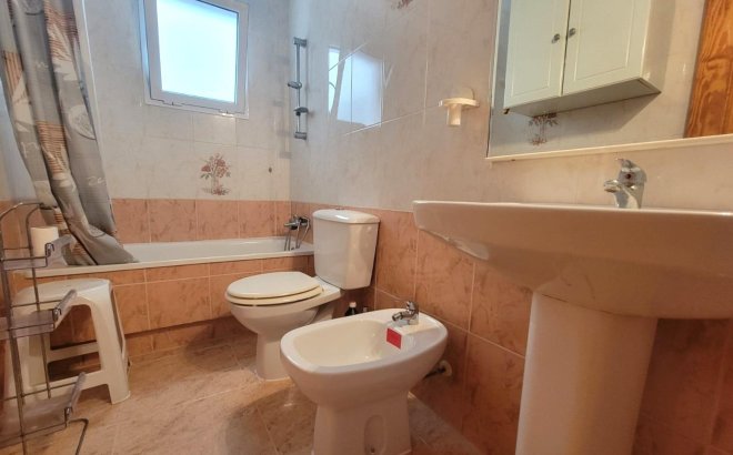 Resale - Apartment -
Torrevieja - Playa del Cura