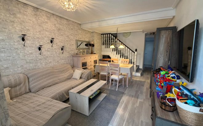 Resale - Town House -
Orihuela Costa - Costa Blanca