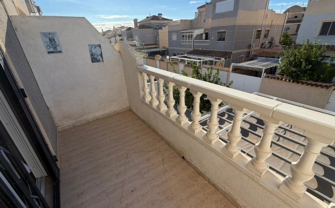 Resale - Town House -
Orihuela Costa - Costa Blanca