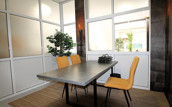 Resale - Commercial -
Torrevieja - Las Piscinas Naturales