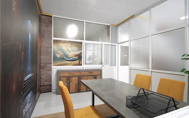 Resale - Commercial -
Torrevieja - Las Piscinas Naturales