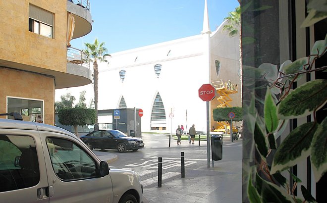 Resale - Commercial -
Torrevieja - Las Piscinas Naturales