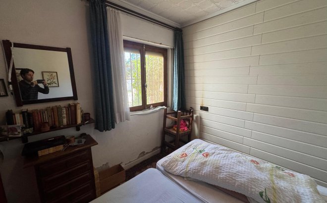 Resale - Bungalow -
Torrevieja - Costa Blanca