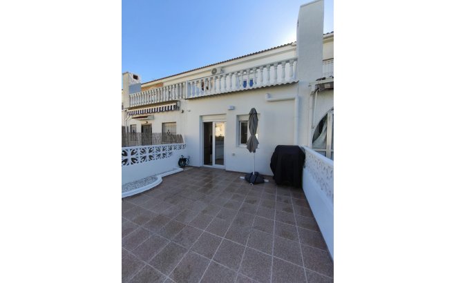 Herverkoop - Town House -
Torrevieja