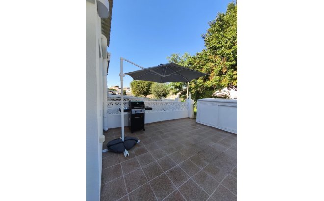 Herverkoop - Town House -
Torrevieja