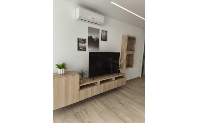 Herverkoop - Town House -
Torrevieja