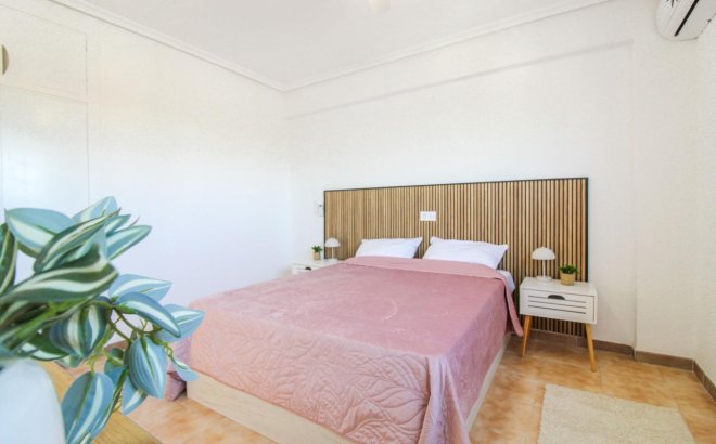 Resale - Penthouse -
Torrevieja - Punta Prima