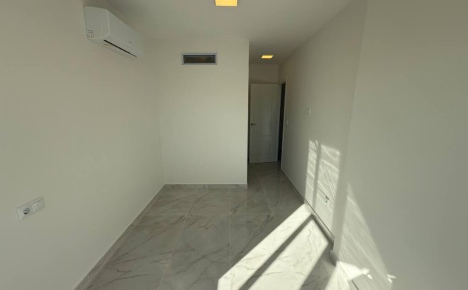 Resale - Town House -
Torrevieja - Aguas Nuevas