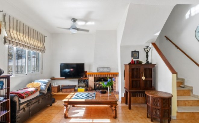 Revente - Town House -
Torrevieja - Costa Blanca