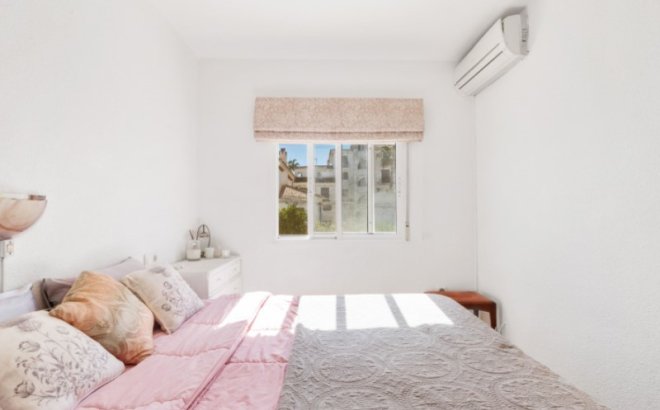 Revente - Town House -
Torrevieja - Costa Blanca