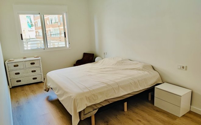 Resale - Apartment -
Torrevieja - Costa Blanca