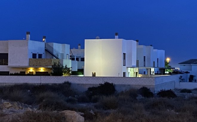 Resale - Villa -
Ciudad Quesada - Costa Blanca