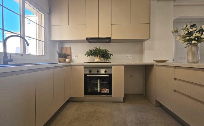 Resale - Apartment -
Orihuela Costa - Lomas de Cabo Roig