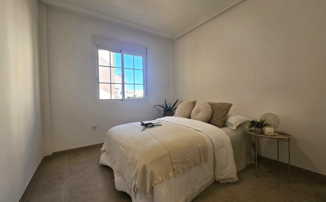 Resale - Apartment -
Orihuela Costa - Lomas de Cabo Roig