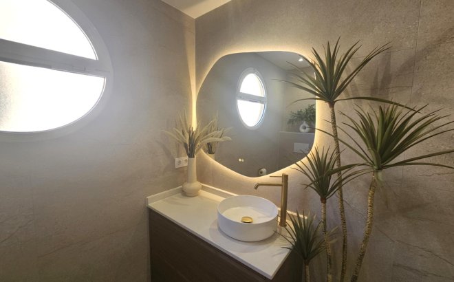 Resale - Apartment -
Orihuela Costa - Lomas de Cabo Roig