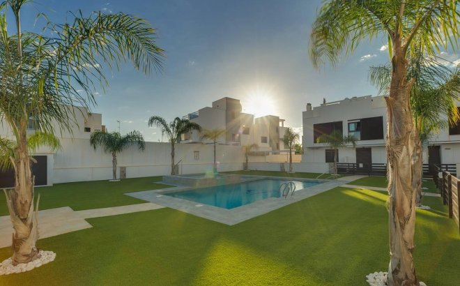 Revente - Appartement -
Pilar de la Horadada - Torre De La Horadada