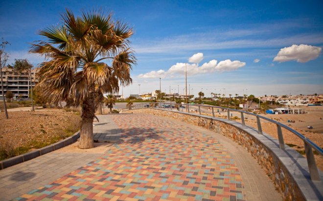 Revente - Appartement -
Pilar de la Horadada - Torre De La Horadada