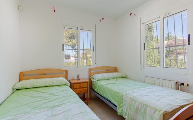 Revente - Villa -
Torrevieja - Costa Blanca