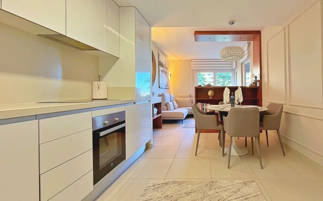 Revente - Appartement -
Torrevieja - Costa Blanca