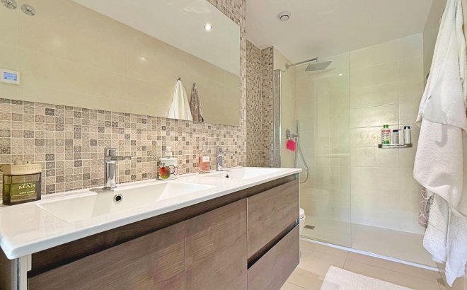 Revente - Appartement -
Torrevieja - Costa Blanca