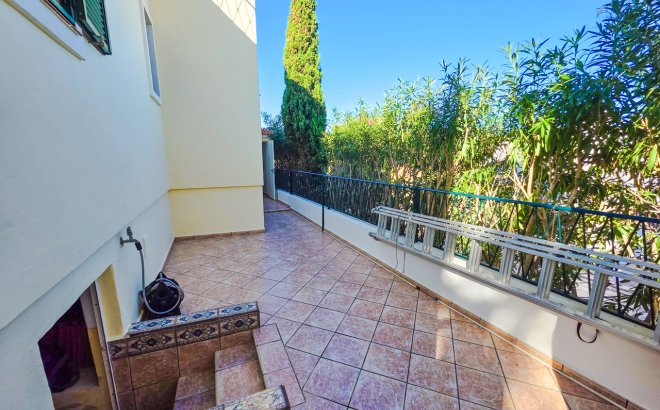 Resale - Villa -
Los Dolses - Inland