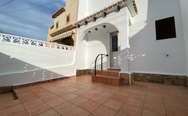 Herverkoop - Town House -
Los Balcones - Costa Blanca