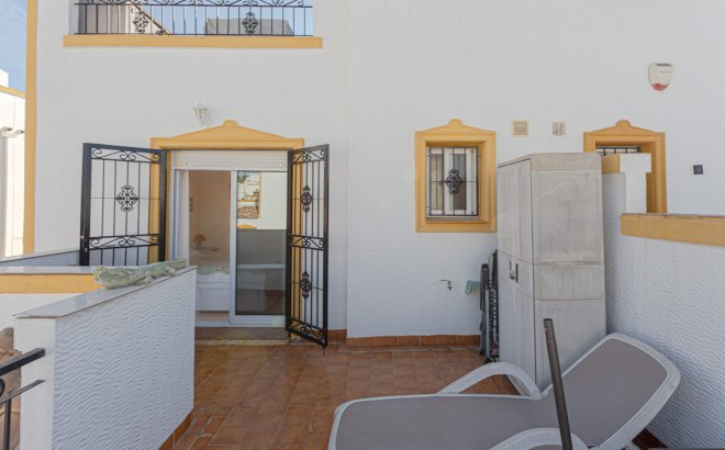 Resale - Villa -
Orihuela Costa - Costa Blanca