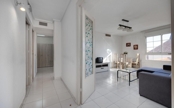 Resale - Apartment -
Torrevieja - Centro