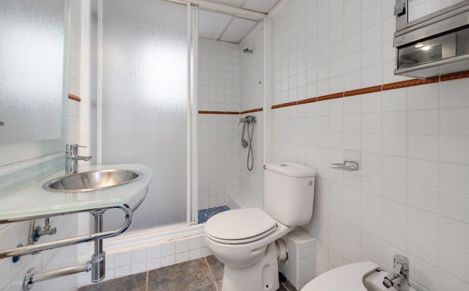 Resale - Apartment -
Torrevieja - Centro