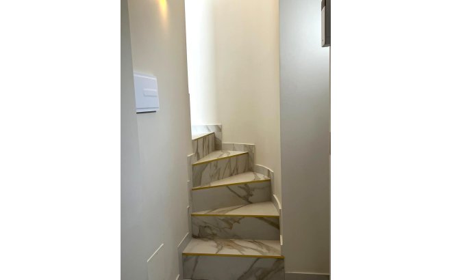 Resale - Semi Detached -
Orihuela Costa - Playa Flamenca