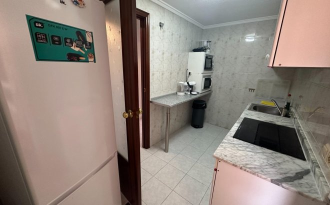 Resale - Apartment -
Torrevieja - Centro