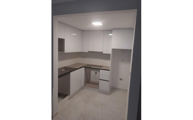 Revente - Town House -
Torrevieja - Aguas Nuevas