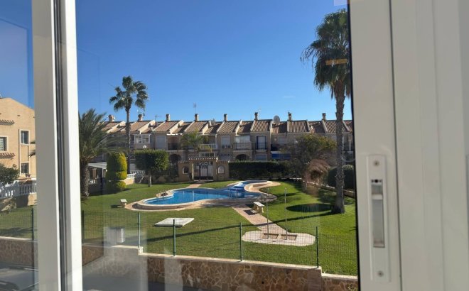 Revente - Town House -
Torrevieja - Aguas Nuevas