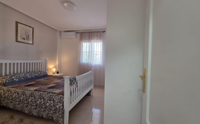 Resale - Apartment -
Orihuela Costa - Lomas De Cabo Roig-los Dolses