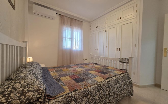 Resale - Apartment -
Orihuela Costa - Lomas De Cabo Roig-los Dolses