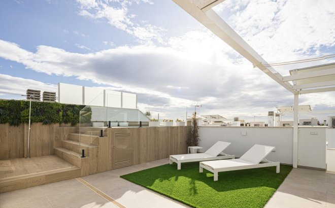 New Build - Top Floor Bungalow -
Pilar de la Horadada - Torre De La Horadada