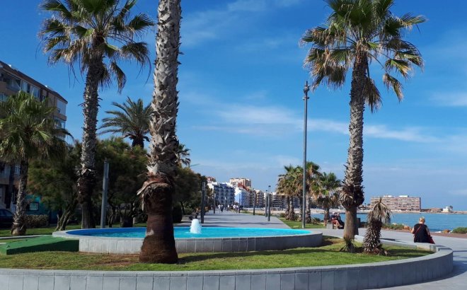 Resale - Apartment -
Torrevieja - Curva Del Palangre